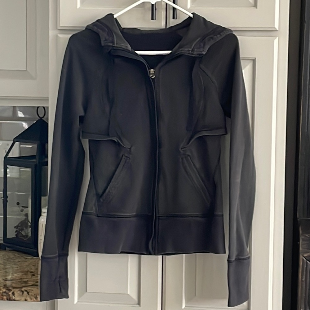 Lululemon scuba type jacket